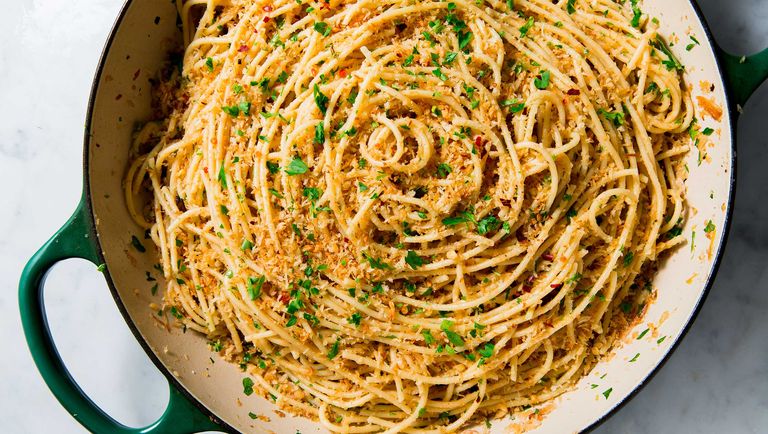 Garlicky Spaghetti